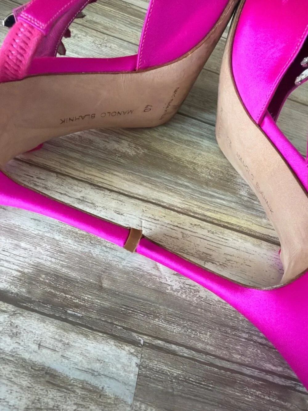 Manolo Blahnik Lurum 90 Pink Satin Crystal Mule Heels w/Box & COA EU 40/US 9-9.5 - Picture 15 of 16
